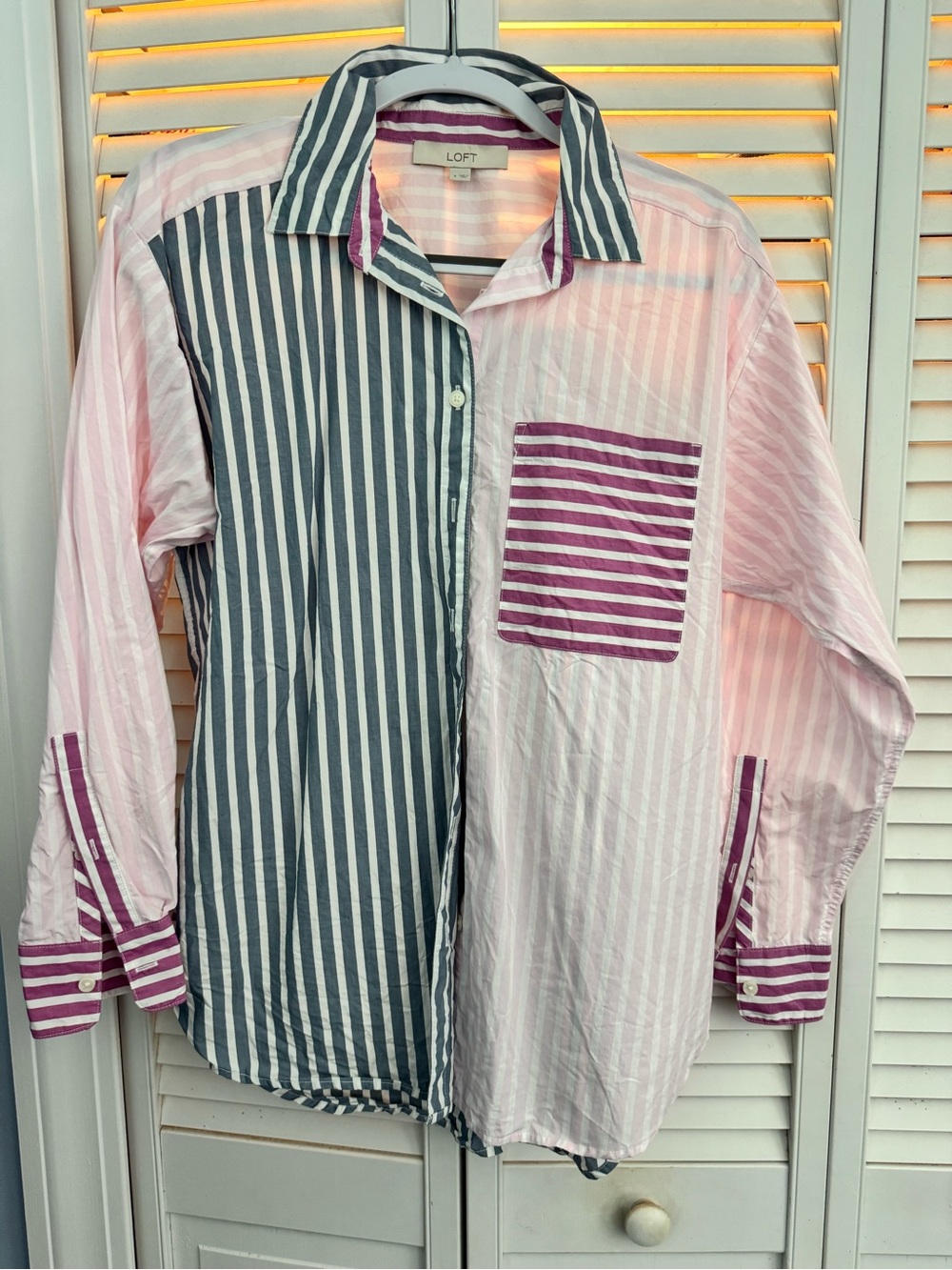 LOFT Women’s Mixed-Stripe Button-Up Shirt - Pink & Blue